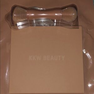 KKW Beauty Powder Contour & Highlight Set in Dark